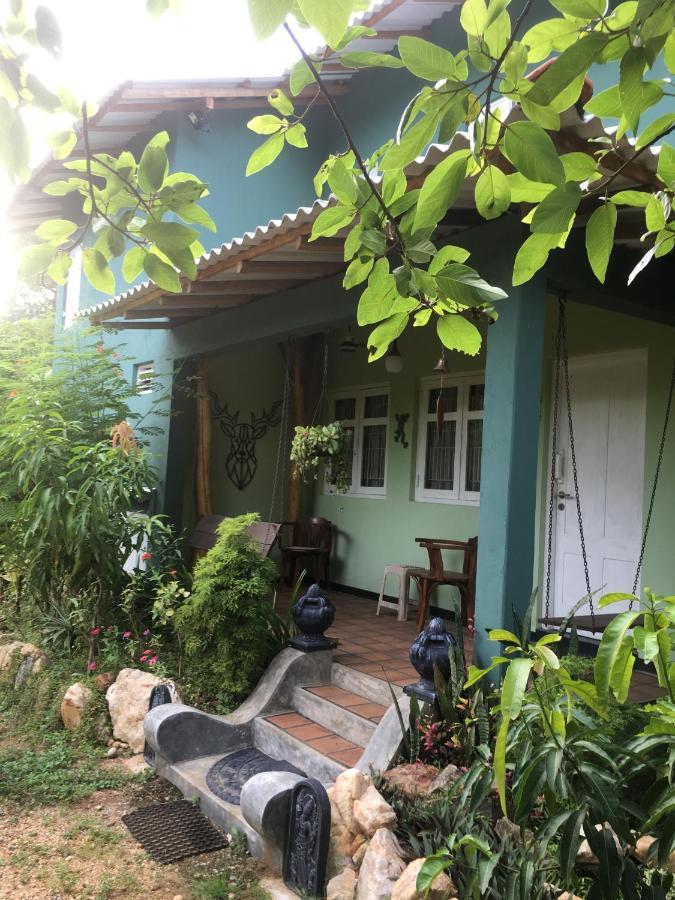 Owls Nest Hotel Udawalawe Ngoại thất bức ảnh