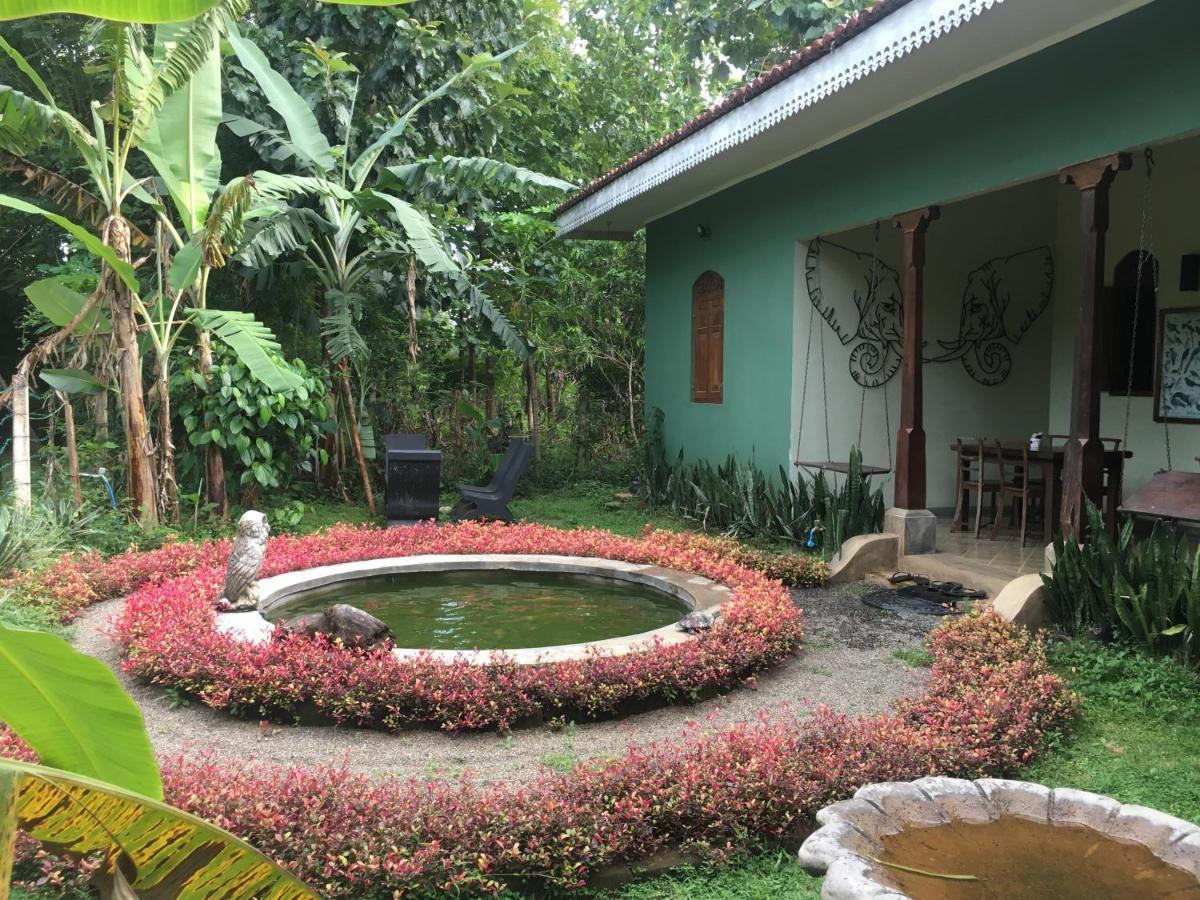 Owls Nest Hotel Udawalawe Ngoại thất bức ảnh
